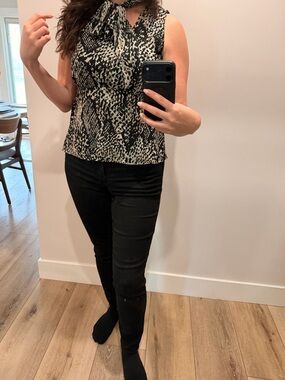 Ann Taylor Black and Cream Patterned Blouse